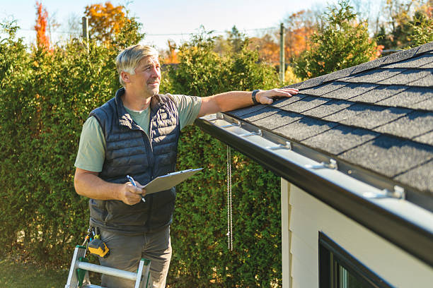 Professional Flat Roof Repair technician working in Declo, ID